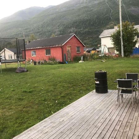 Anton antonsensveg 18 northern Aurora budget Leilighet Olderdalen Eksteriør bilde