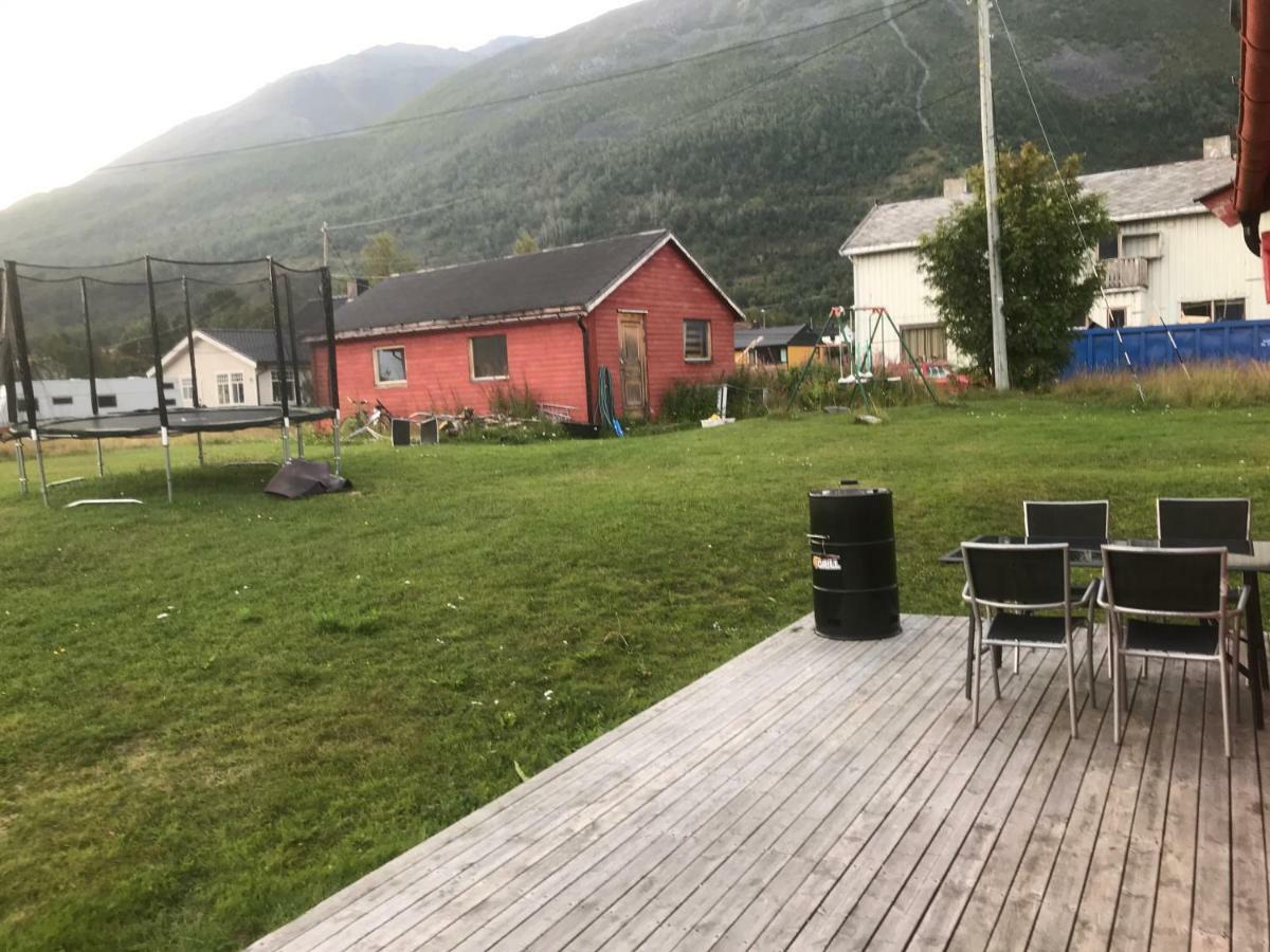 Anton antonsensveg 18 northern Aurora budget Leilighet Olderdalen Eksteriør bilde